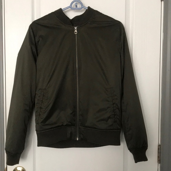 Jacket - Picture 1 of 2